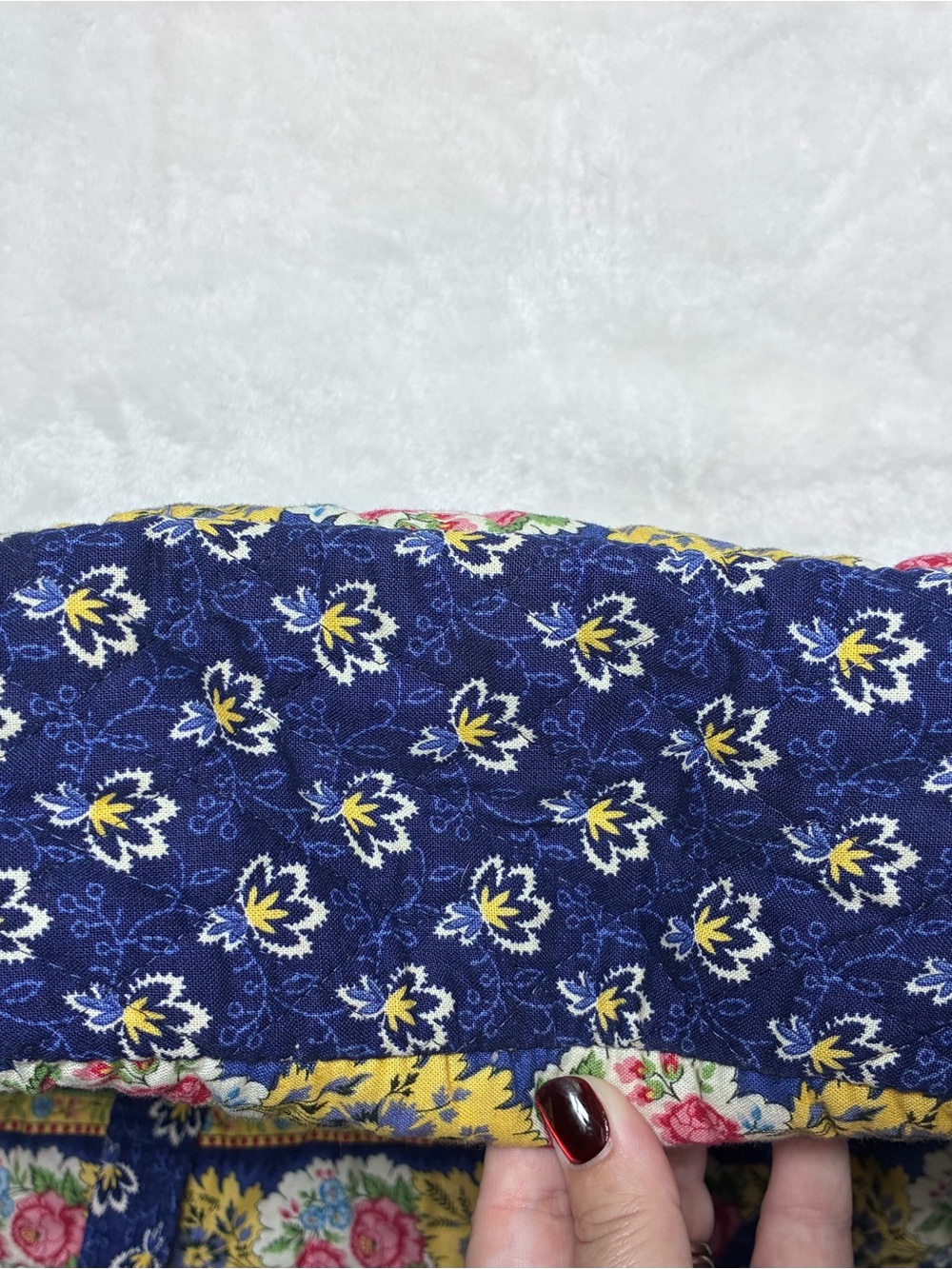 Vera Bradley Maison Blue Vintage Zippered Villager Medium Tote Bag - Picture 10 of 12